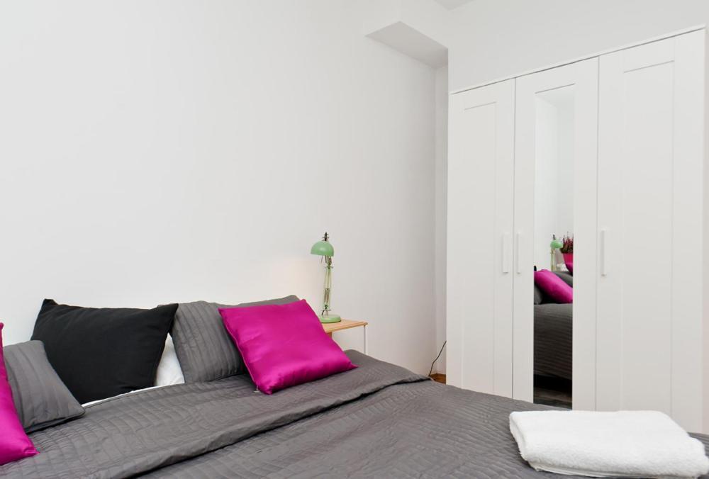 Cozy & Big Rooms In Old Town Krasków Εξωτερικό φωτογραφία